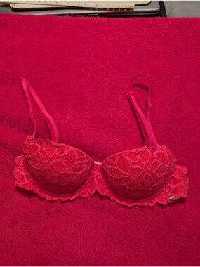 PINK Victoria's Secret Hot Pink Lace Date Push Up Underwire Bra 32A 345545